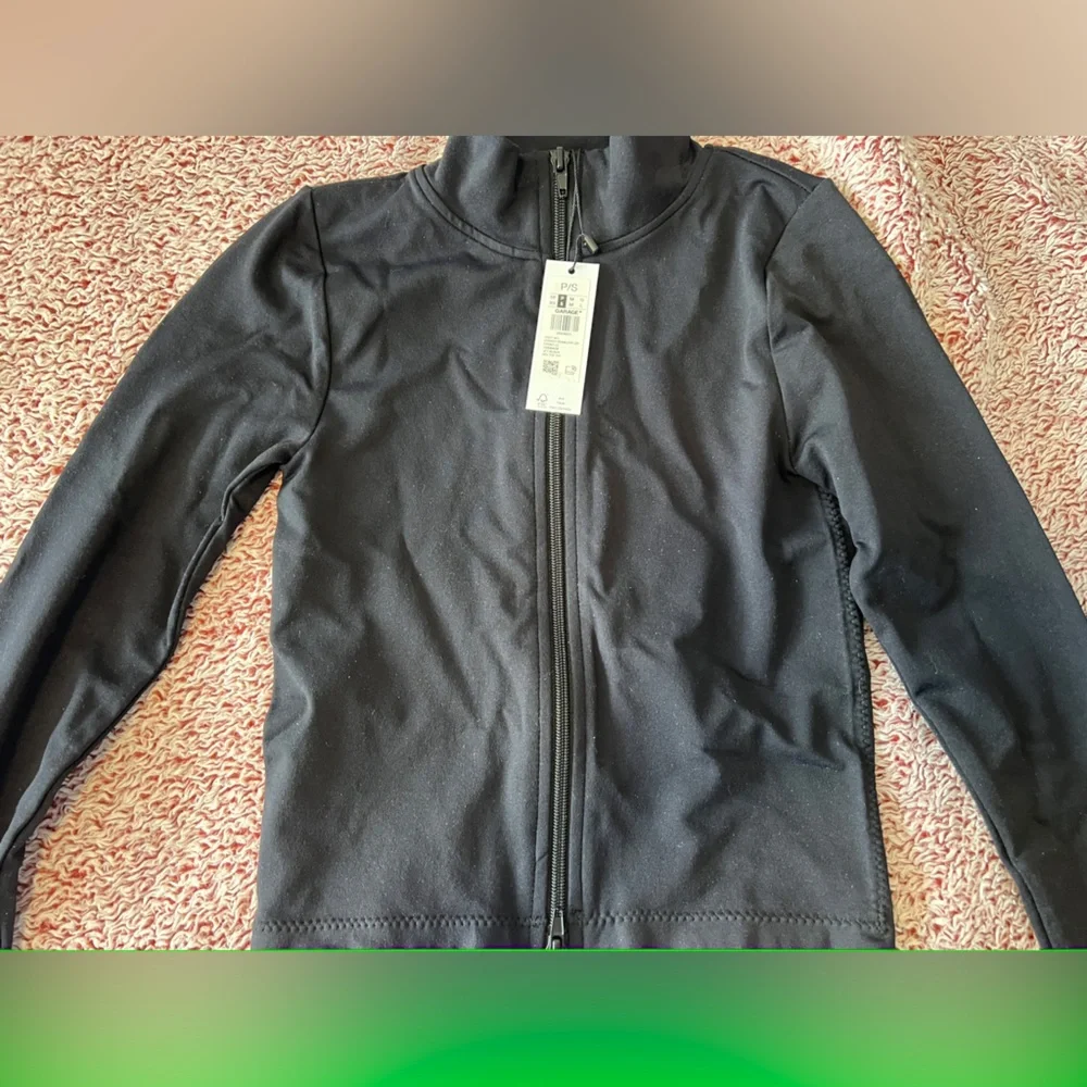 NWT Garage Charcoal Fitted Zip-Up Jacket – Athletic Stretch – SP - Picture 2 of 4